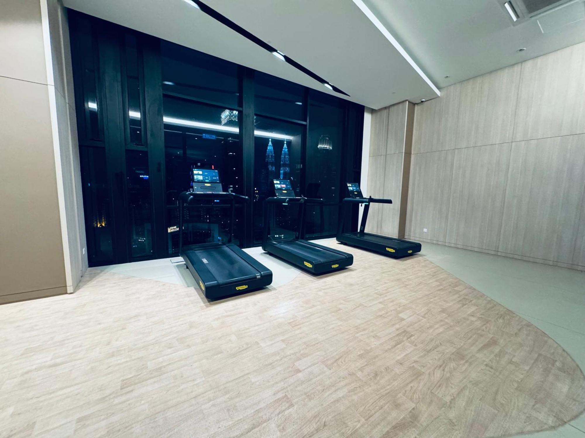 Luxury Suites At Axon Residence กัวลาลัมเปอร์ ภายนอก รูปภาพ